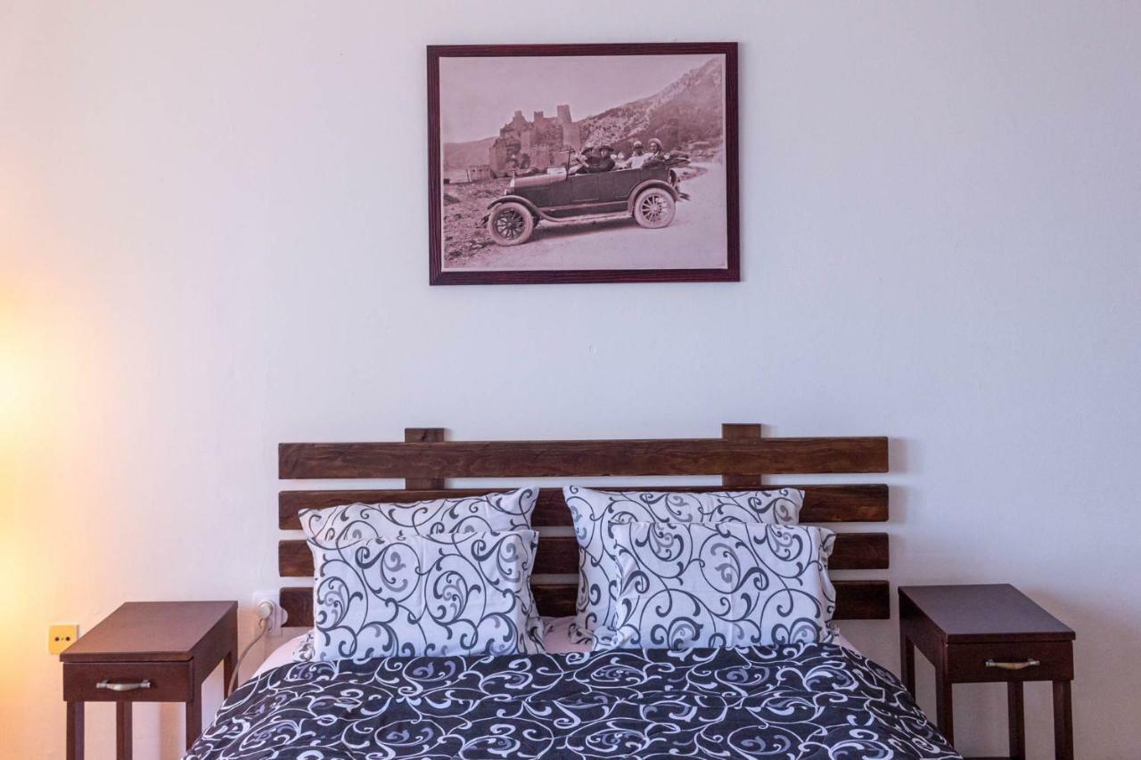 Apartman "Soba Sa Pogledom" Golubac Exterior photo